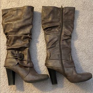 Women’s boots